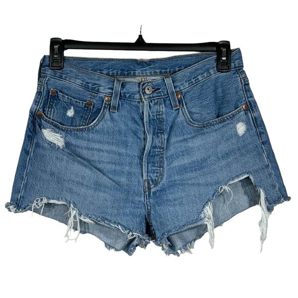 Levi’s 501 SZ W30 Jean Shorts Button-Fly Distressed Light Wash Frayed Hems Blue - Picture 1 of 9